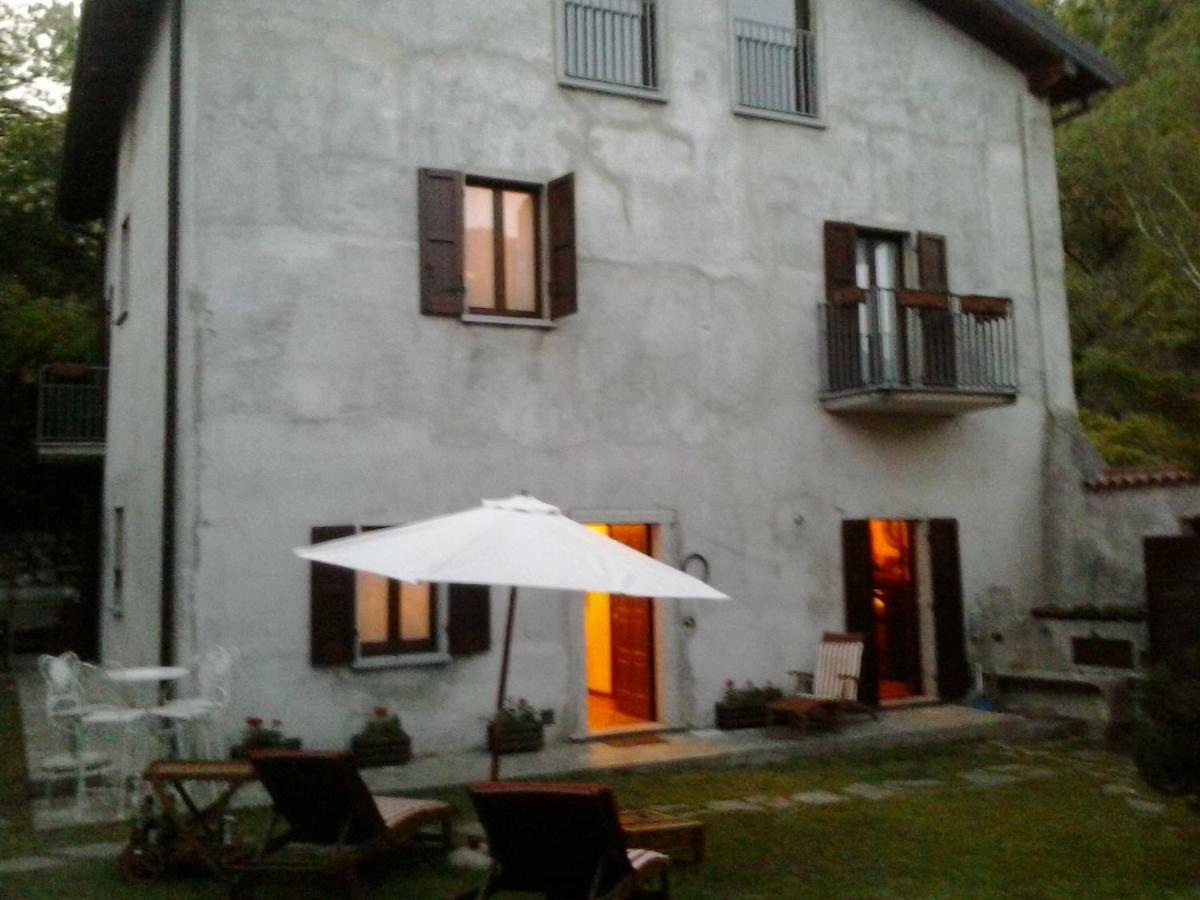 Cascina Cologna Bed & Breakfast Galbiate Exterior foto