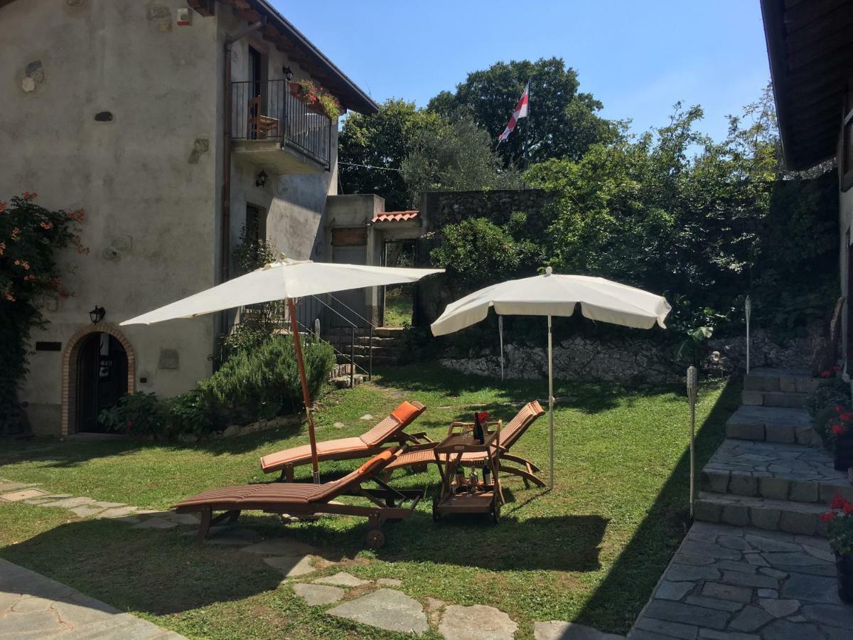 Cascina Cologna Bed & Breakfast Galbiate Exterior foto